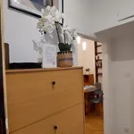 Comfy And Stylish Jewelry Box Appartement *