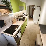 Comfy And Stylish Jewelry Box Appartement *