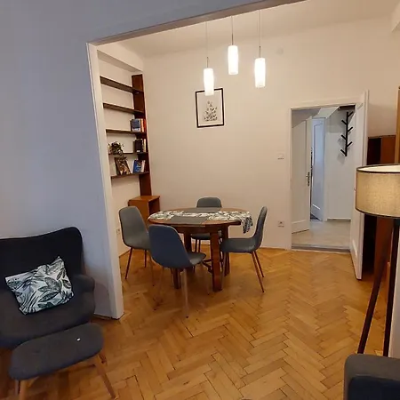 Comfy And Stylish Jewelry Box شقة بودابست