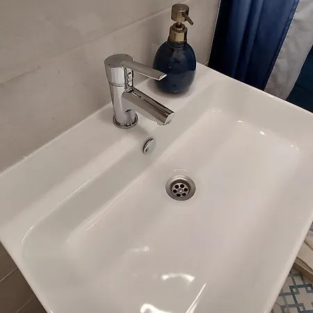 Comfy And Stylish Jewelry Box * بودابست