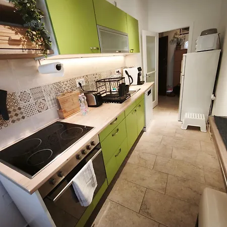 Apartmán Comfy And Stylish Jewelry Box Budapešť